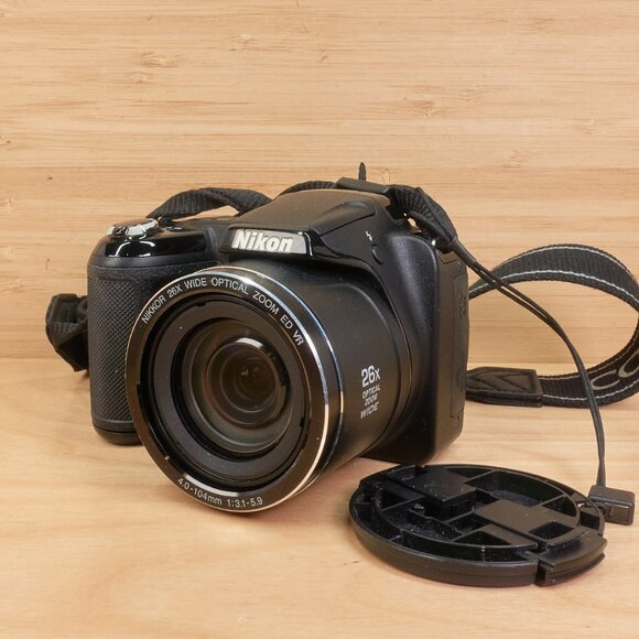 Nikon Coolpix L320 / 16.1MP Digital Camera / 26x Optical Zoom / Full HD Video - Picture 1 of 8